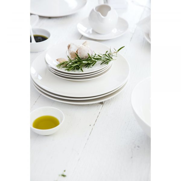 Maxwell & Williams White Basics 27.5cm Coupe Dinner Plate